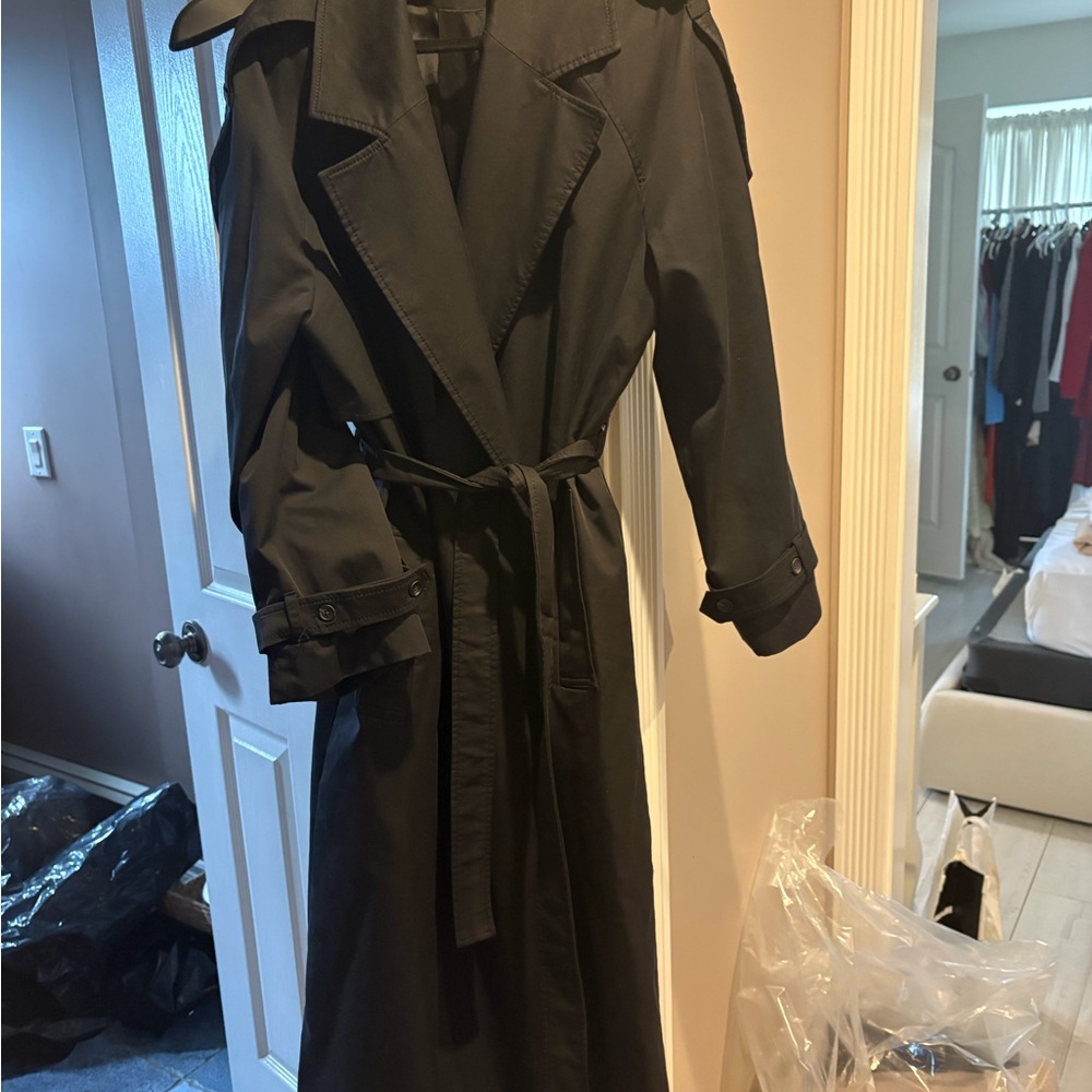 Weekend and beyond Classic Black Trench Coat - Long Belted Style